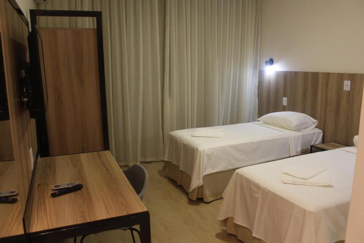 Hotel Oscar Gold Janauba Bagian luar foto